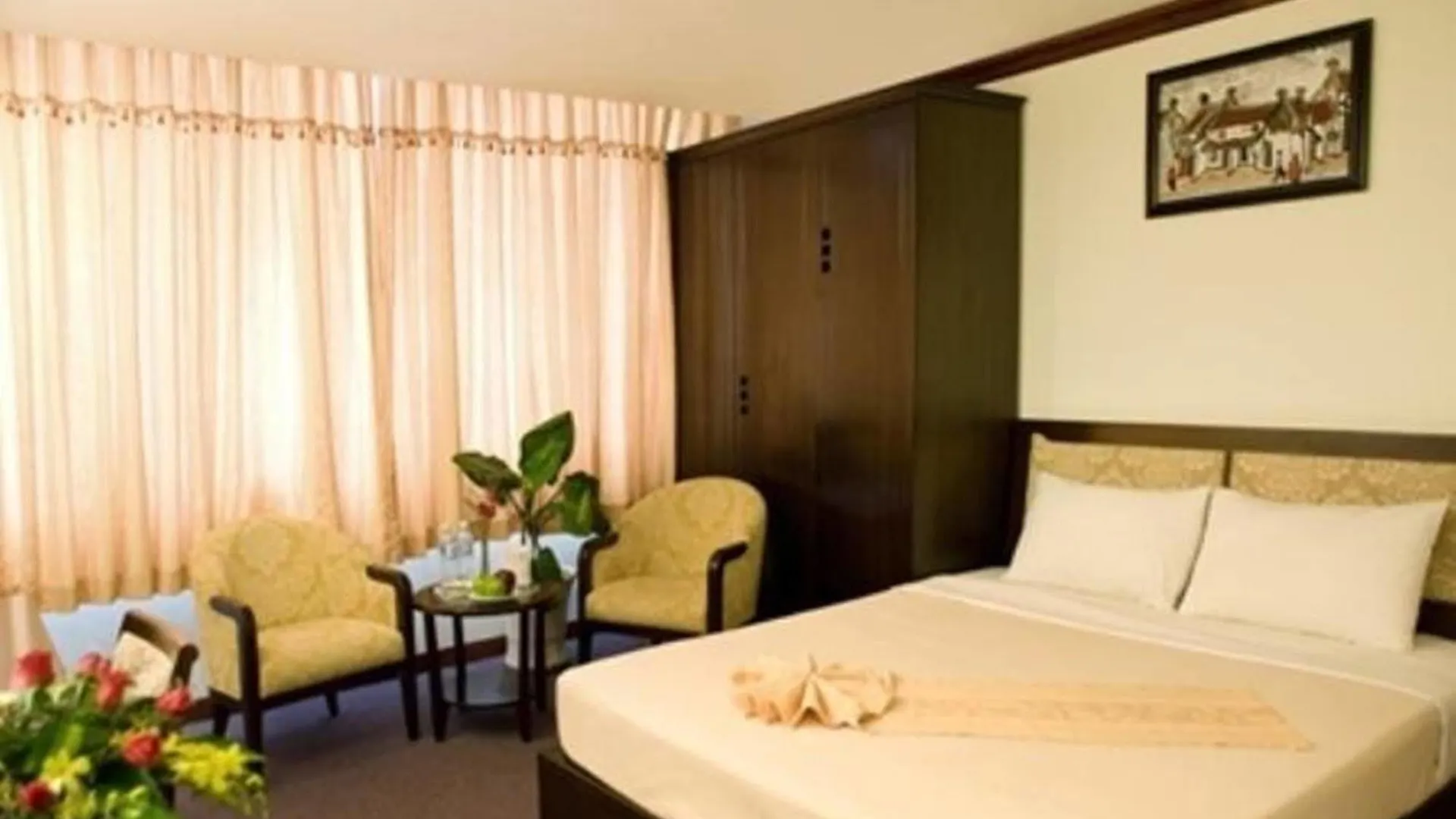 Dong Kinh Hotel Ho Chi Minh City 3*,