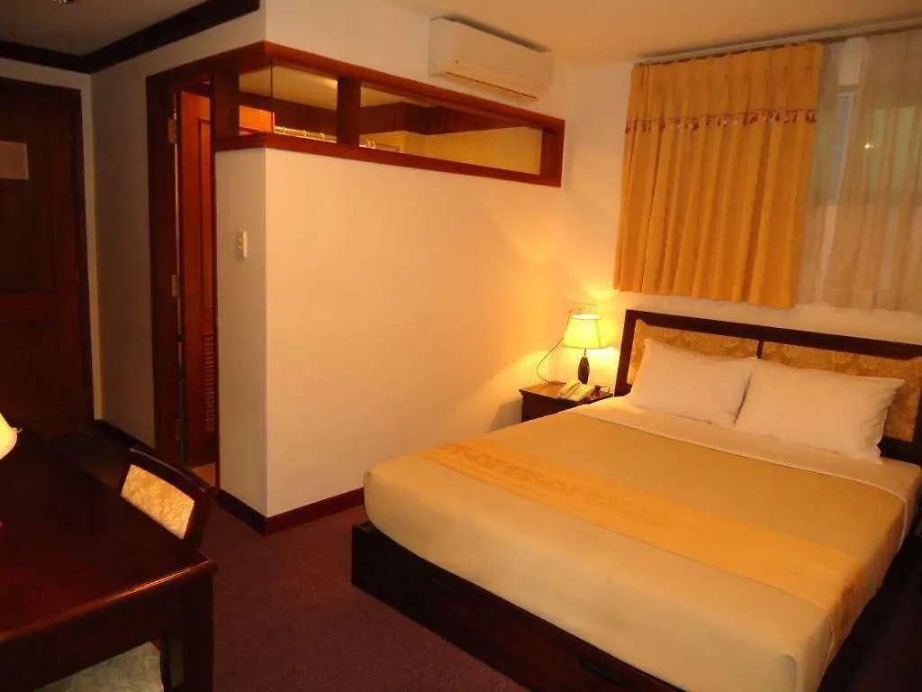 Dong Kinh Hotel Ho Chi Minh City 3*,  Vietnam